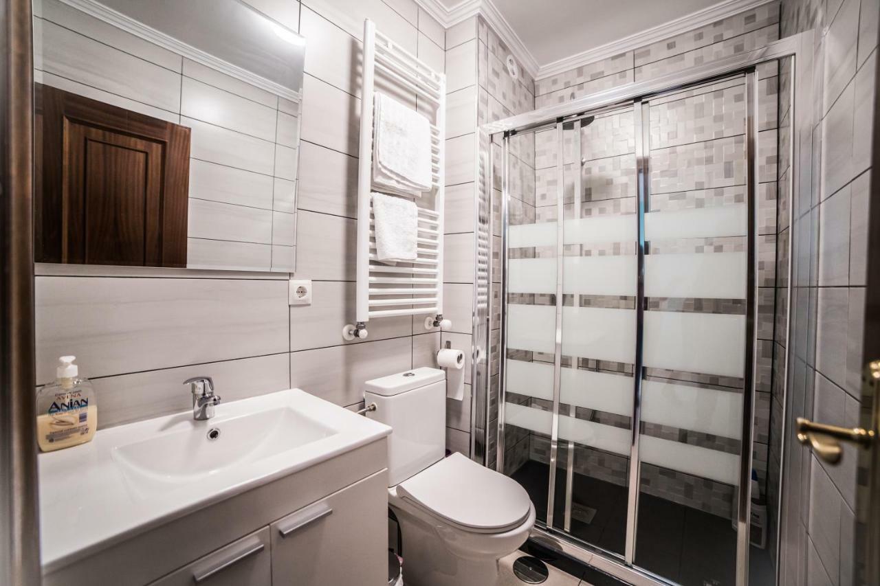 Apartamentos Enteros O Lagar Melide Luaran gambar