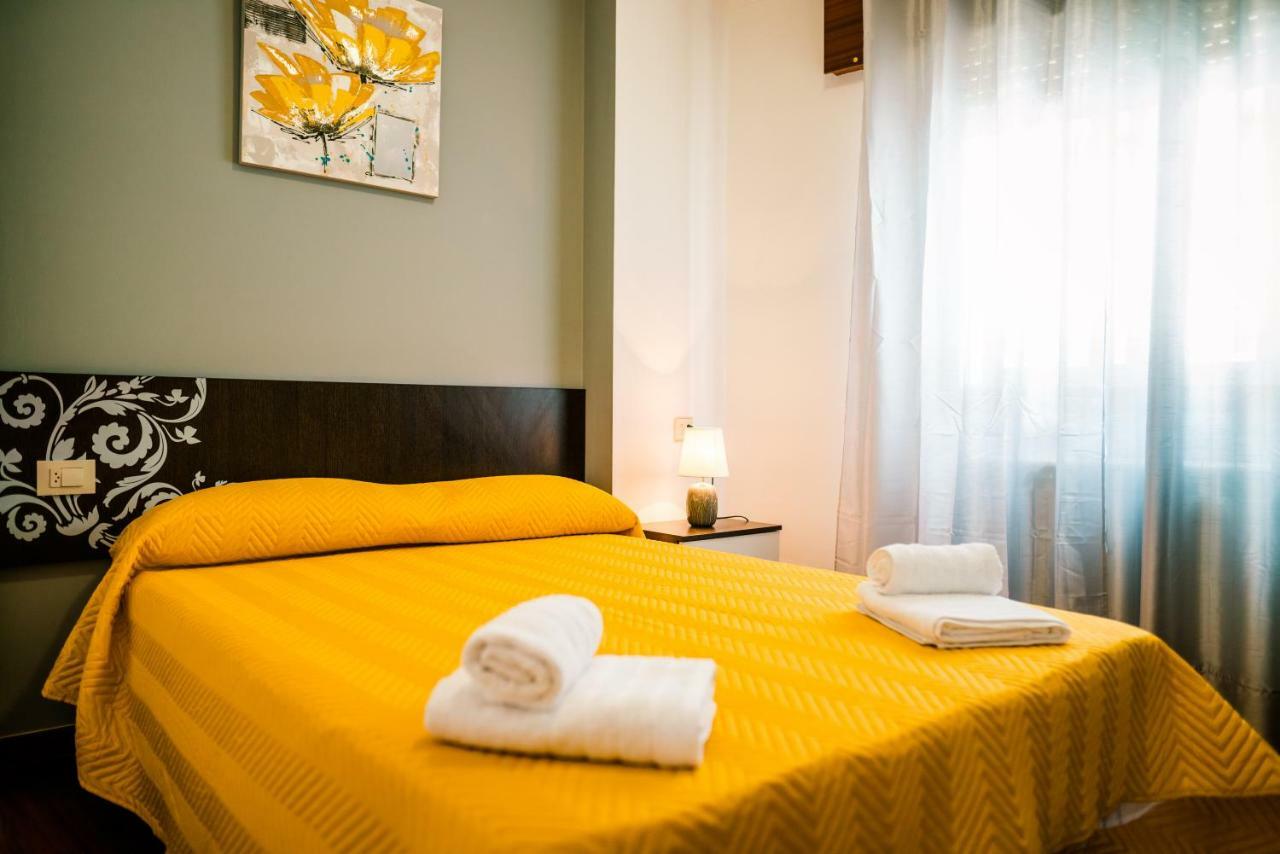 Apartamentos Enteros O Lagar Melide Luaran gambar
